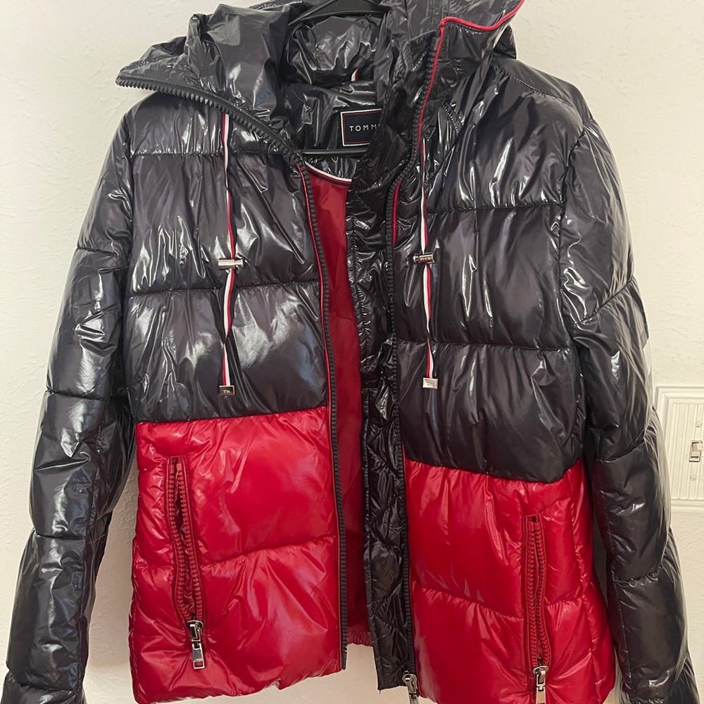 Men’s Tommy Hilfiger puffy jacket
